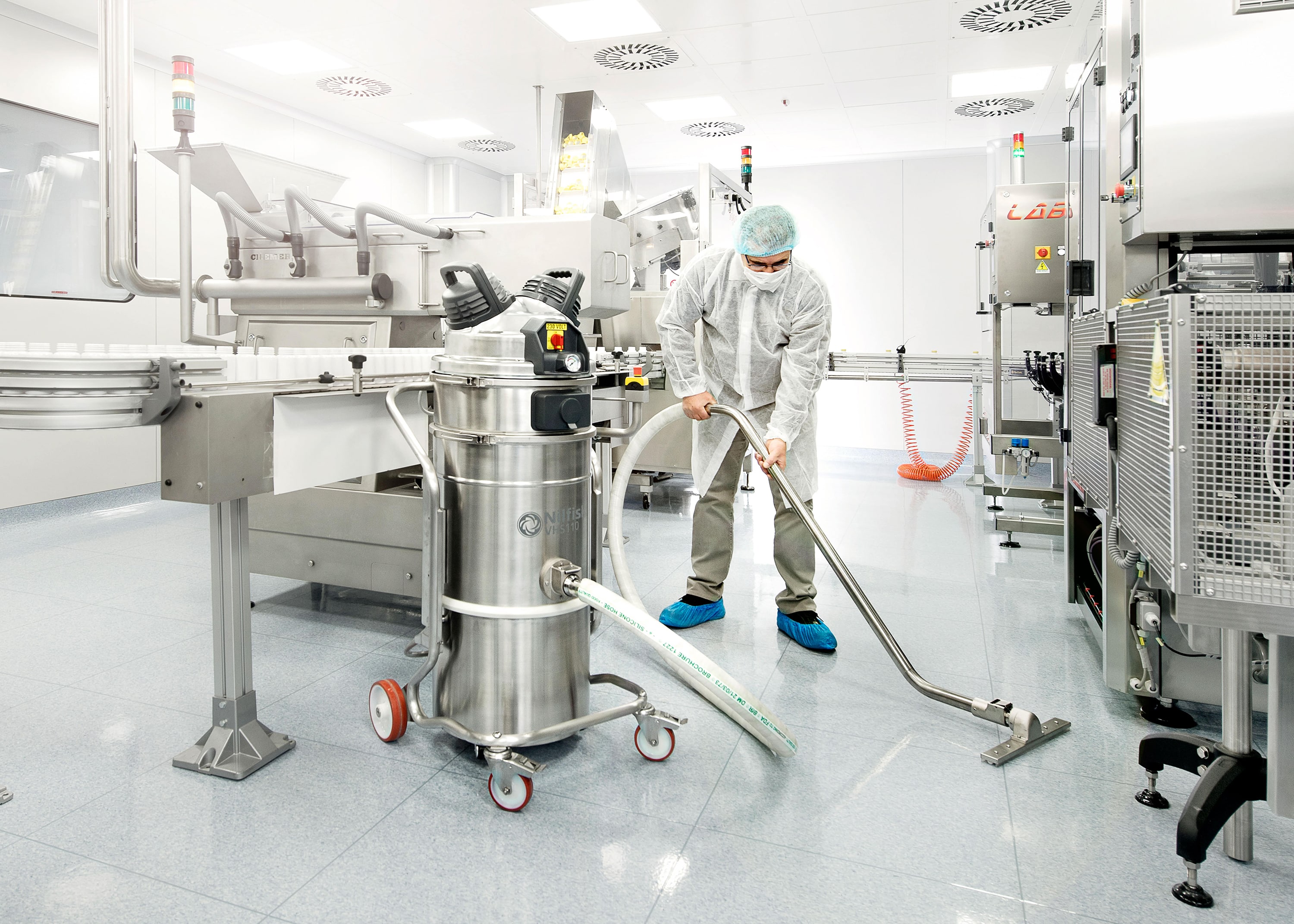 Industrial vacuums for the food industry, pharma industry, and OEMs