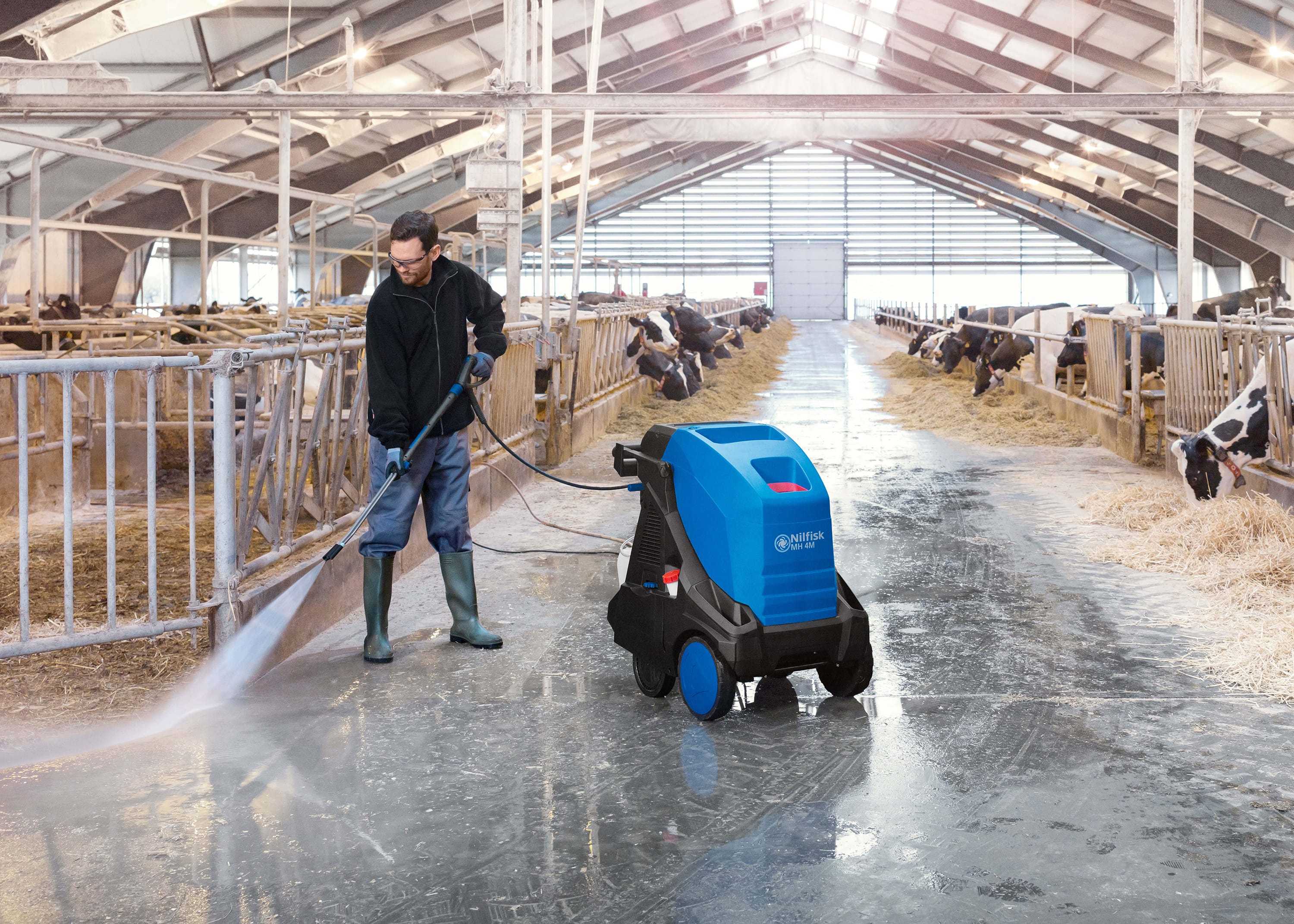 Hot mobile pressure washers